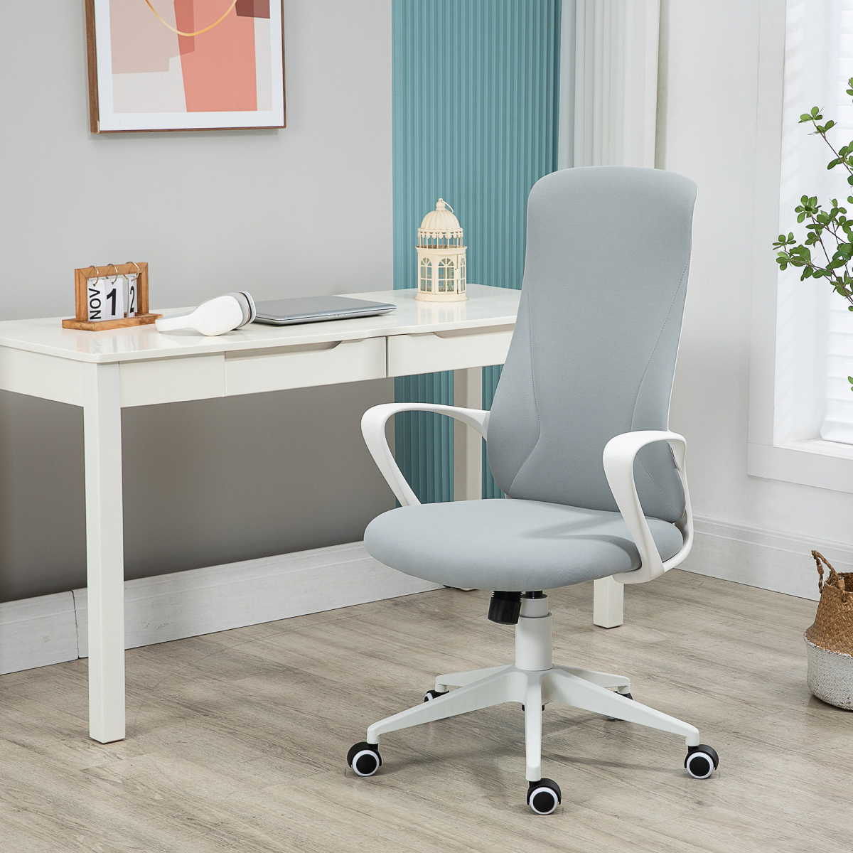 Ergonomic Padded Office Chair with Adjustable Height & Tilt