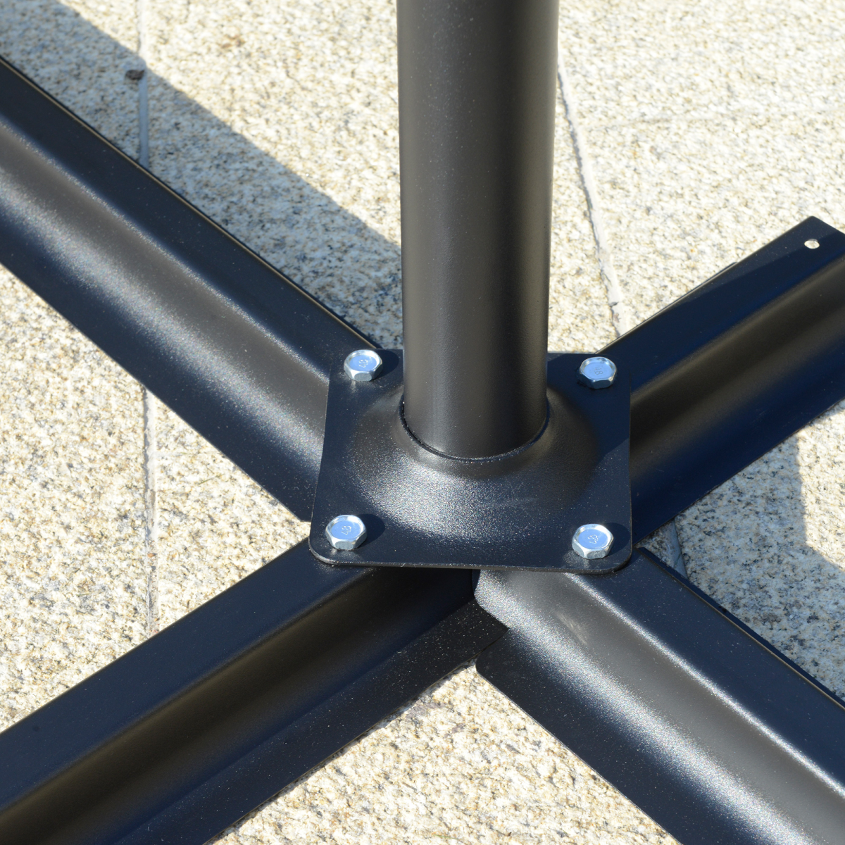 Outdoor Large Overhanging Parasol with Crank Handle