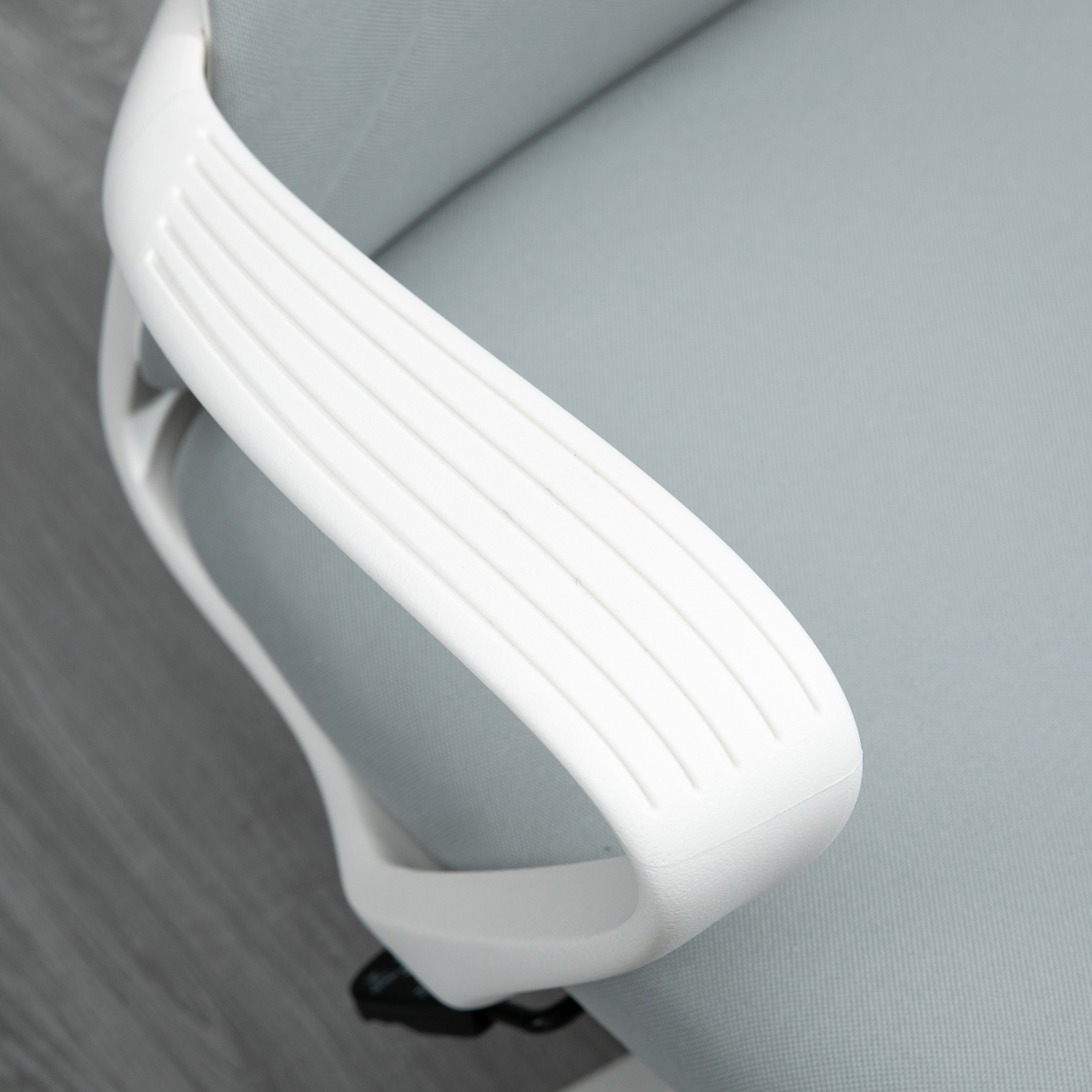 Ergonomic Padded Office Chair with Adjustable Height & Tilt